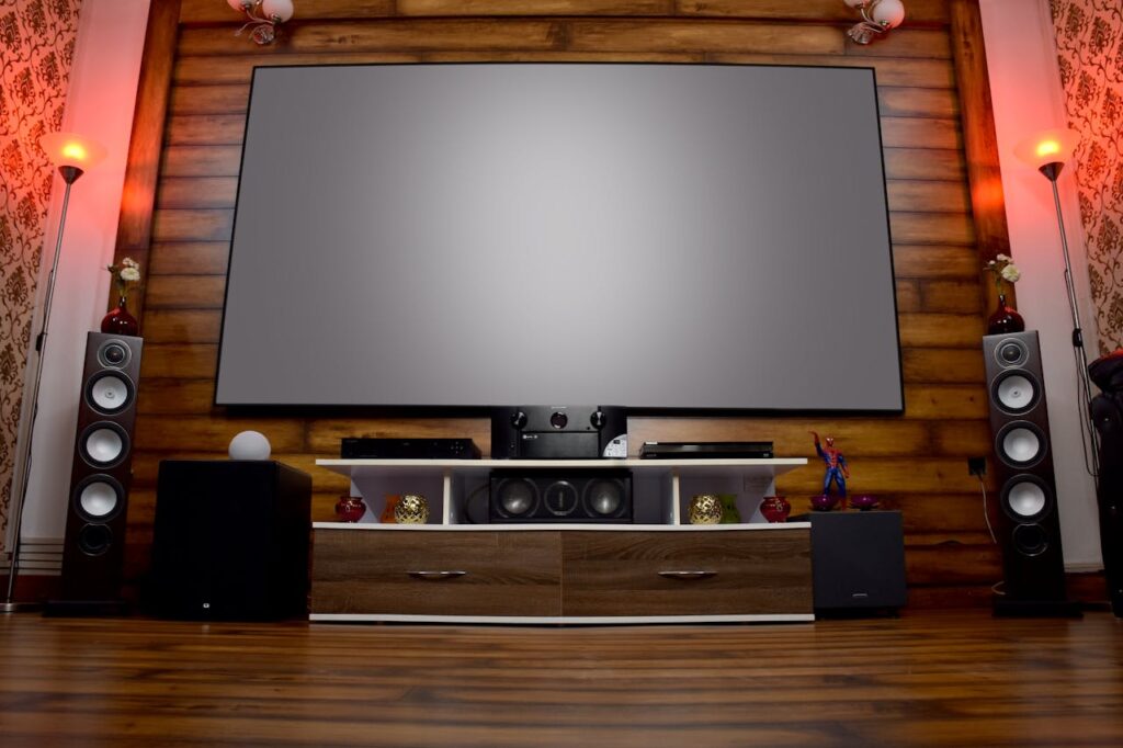 How To Set Up A Smart Home Theater System